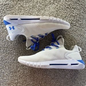 Mens Under Armor HOVR 10.5